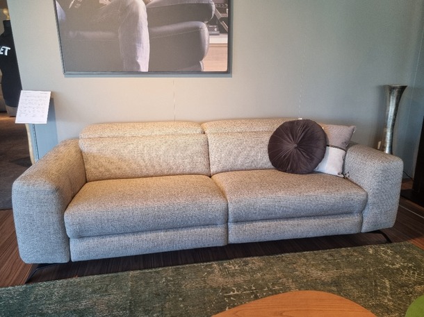 Natuzzi driezit Pensiero met relaxen - 0